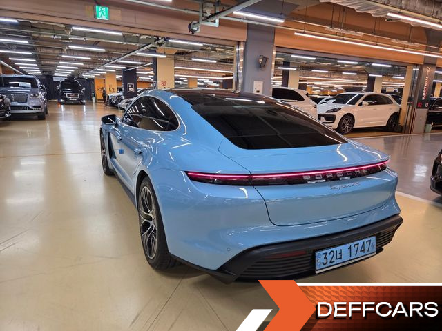Porsche TAYCAN 4S купить на сайте DeffCars
