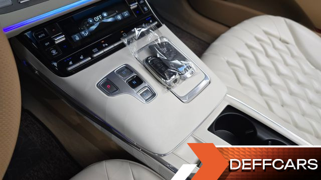 Hyundai GRANDEUR 2.5 Calligraphy купить на сайте DeffCars