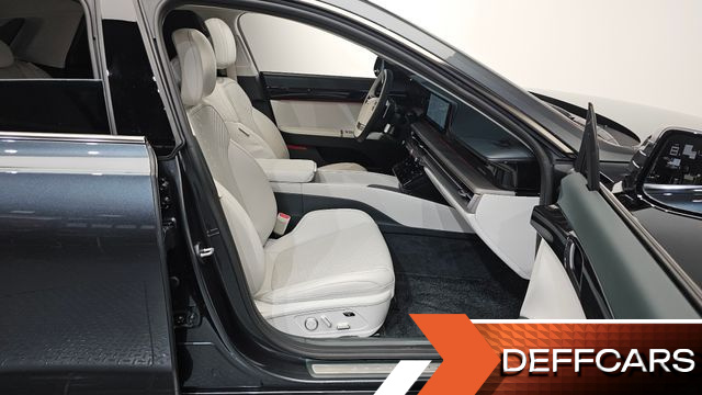 Hyundai GRANDEUR 2,5 Gasoline 2WD Calligraphy купить на сайте DeffCars