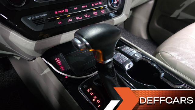 Kia CARNIVAL 9-Seater Noblesse Special купить на сайте DeffCars