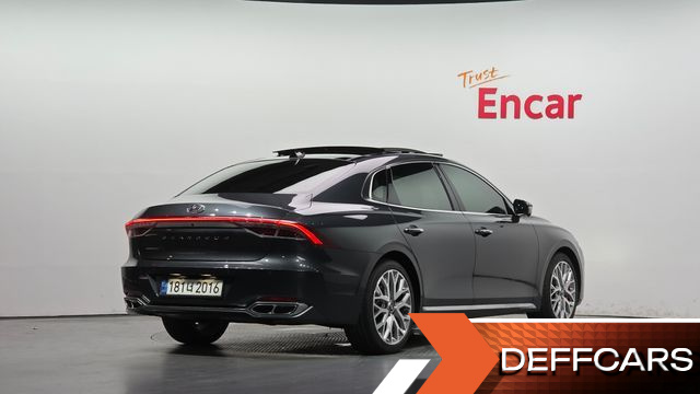 Hyundai GRANDEUR 2.5 Calligraphy купить на сайте DeffCars