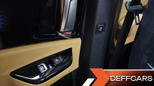 Kia CARNIVAL Gasoline 9-Seater Signature купить на сайте DeffCars