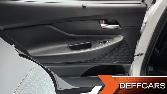 Hyundai SANTAFE Diesel 2.2 2WD Prestige купить на сайте DeffCars