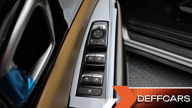 Kia CARNIVAL Gasoline 9-Seater Prestige купить на сайте DeffCars