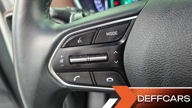 Hyundai SANTAFE Diesel 2.2 4WD Inspiration купить на сайте DeffCars
