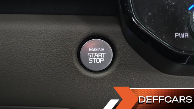 Kia CARNIVAL Diesel 9-Seater Noblesse купить на сайте DeffCars