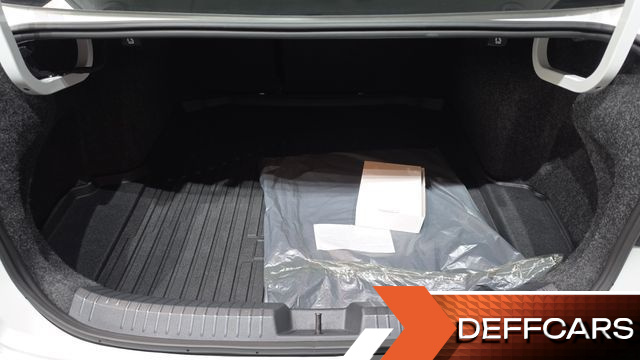 Volkswagen JETTA 1.5 TSI Prestige купить на сайте DeffCars