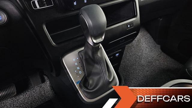 Hyundai STARIA L3.5 Cargo 5-Seater Modern купить на сайте DeffCars