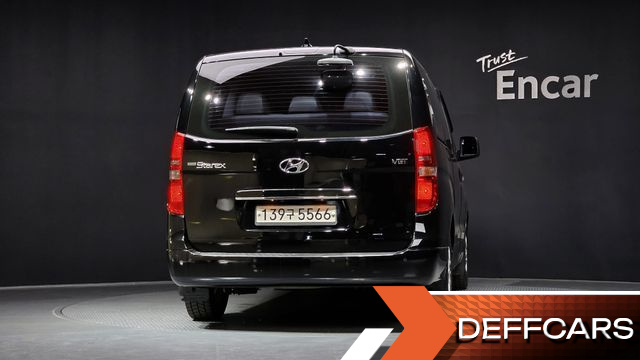 Hyundai STAREX Urban 9-Seater Premium купить на сайте DeffCars