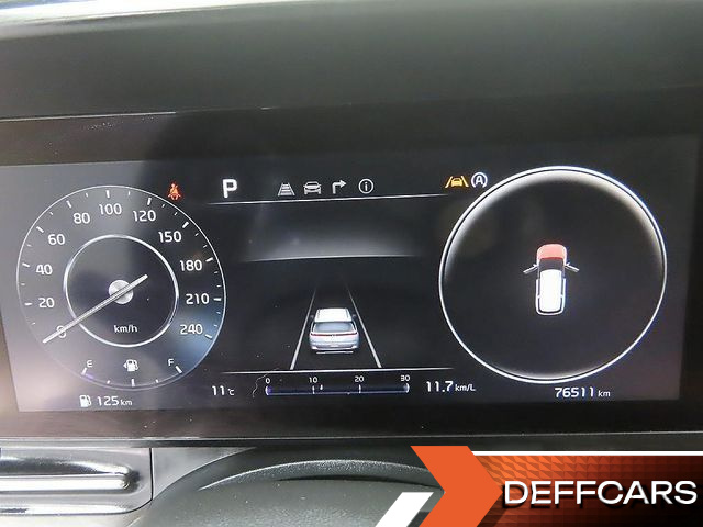 Kia CARNIVAL 9-Seater Prestige купить на сайте DeffCars