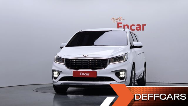 Kia CARNIVAL 7-Seater Limousine VIP купить на сайте DeffCars
