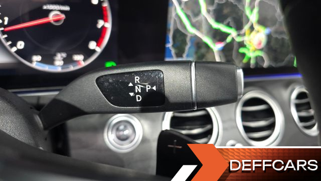 Mercedes E-CLASS E300 4MATIC Avnatgarde купить на сайте DeffCars
