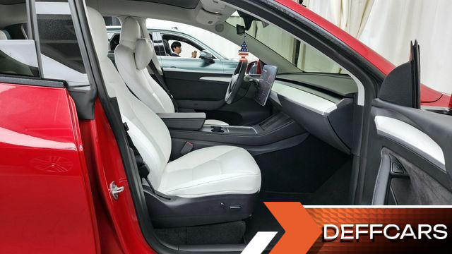 Tesla MODEL Y Long Range купить на сайте DeffCars