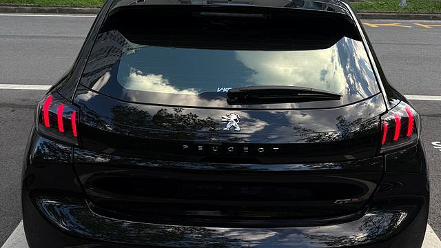Peugeot 208 GT купить на сайте DeffCars