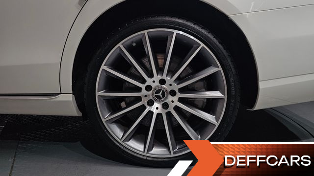 Mercedes E-CLASS E450 4MATIC Exclusive купить на сайте DeffCars