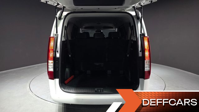 Hyundai STARIA 4WD Tourer 9-Seater Modern купить на сайте DeffCars