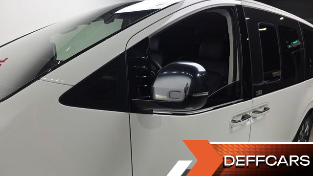 Hyundai STARIA 4WD Lounge 9-Seater Prestige купить на сайте DeffCars