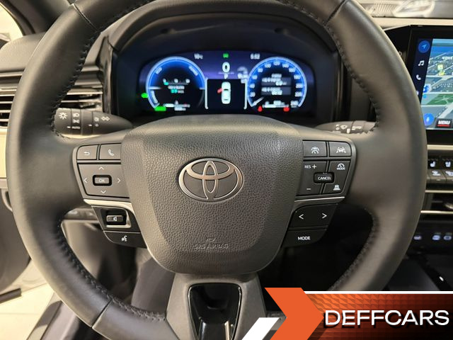 Toyota CAMRY 2.5 XLE Hybrid купить на сайте DeffCars