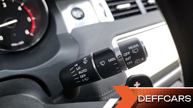 Land Rover RANGE ROVER EVOQUE 2.0 TD4 SE купить на сайте DeffCars