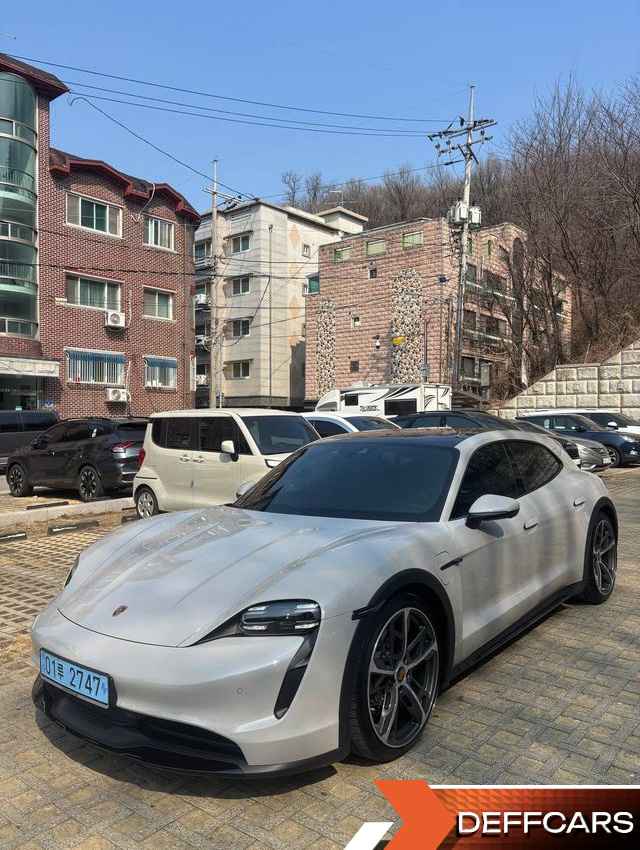 Porsche TAYCAN 4 Cross Turismo купить на сайте DeffCars