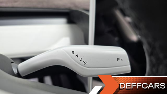Tesla MODEL 3 Long Range AWD купить на сайте DeffCars