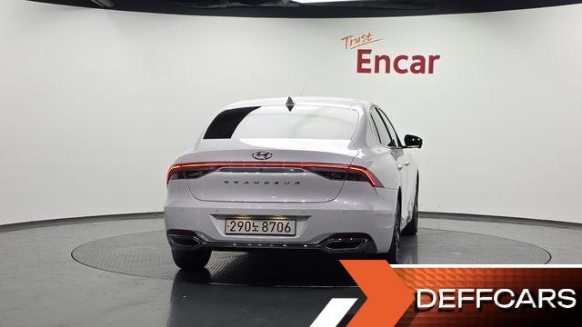 Hyundai GRANDEUR Le Blanc купить на сайте DeffCars