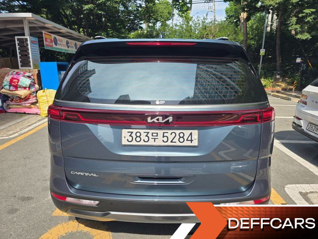 Kia CARNIVAL Gasoline 7-Seater Outdoor Noblesse купить на сайте DeffCars