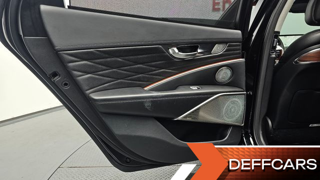 Kia K9 3.8 GDI AWD Grand Platinum купить на сайте DeffCars