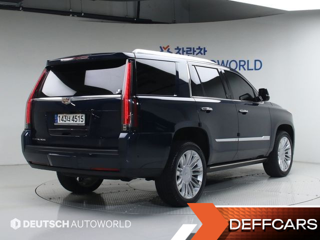 Cadillac ESCALADE 6.2 4th купить на сайте DeffCars