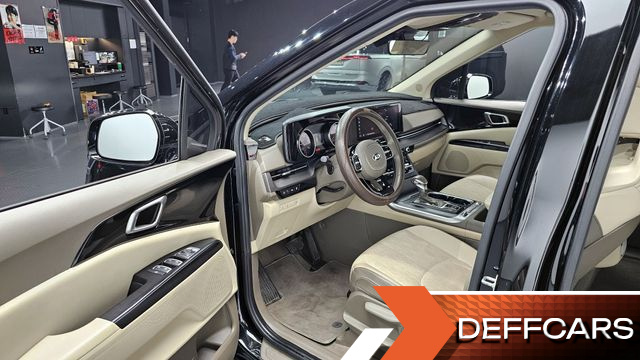 Kia CARNIVAL 9-Seater Prestige купить на сайте DeffCars
