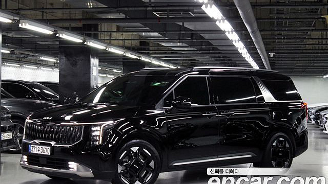 Kia CARNIVAL 9-Seater Noblesse купить на сайте DeffCars