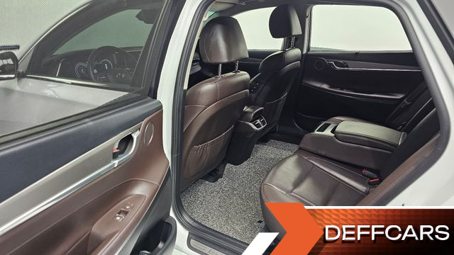 Hyundai GRANDEUR 2.5 Exclusice купить на сайте DeffCars