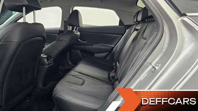 Hyundai AVANTE 1.6 Inspiration купить на сайте DeffCars