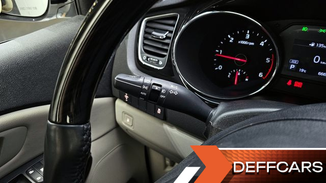 Kia CARNIVAL 7-Seater Limousine VIP купить на сайте DeffCars