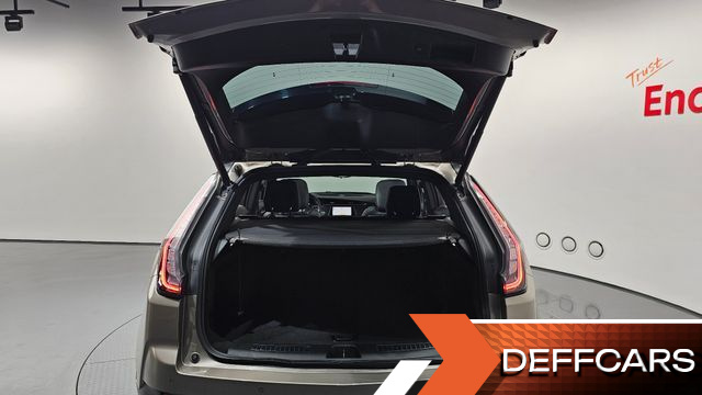 Cadillac XT4 2.0 Sport AWD купить на сайте DeffCars