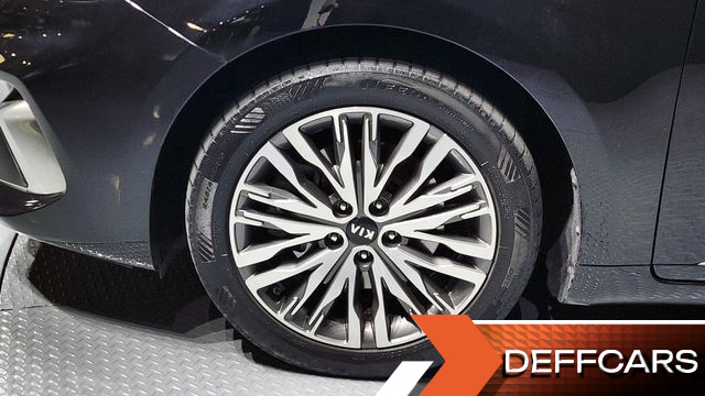 Kia K7 3.0 LPI Prestige купить на сайте DeffCars