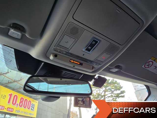 Land Rover DISCOVERY SPORT 2.0 TD4 SE купить на сайте DeffCars