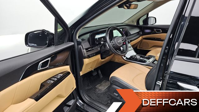 Kia CARNIVAL 9-Seater Signature купить на сайте DeffCars