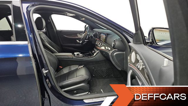 Mercedes E-CLASS E350 4MATIC AMG Line купить на сайте DeffCars