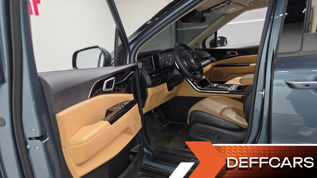 Kia CARNIVAL 9-Seater Noblesse купить на сайте DeffCars