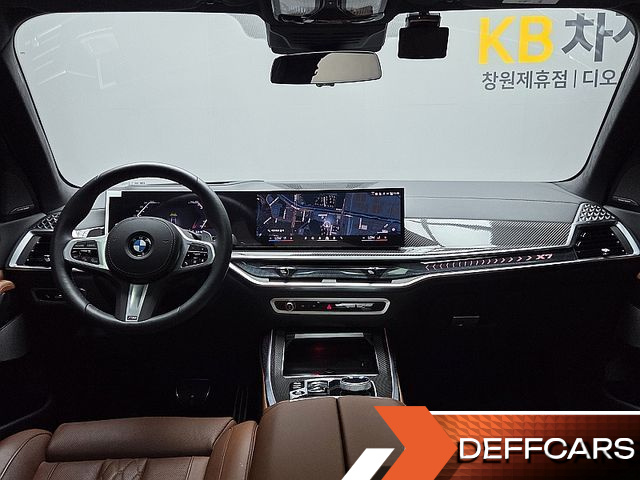 BMW X7 xDrive 40i M Sport 6STR купить на сайте DeffCars