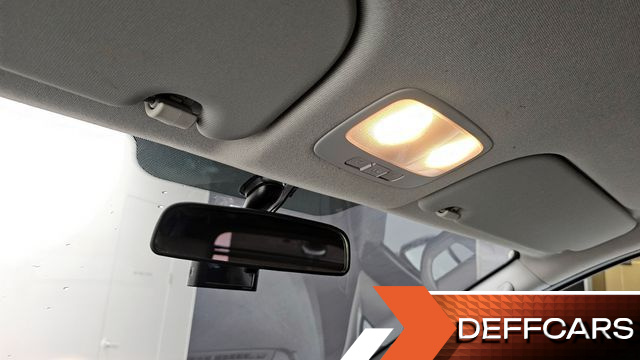 Hyundai STAREX Van 5-Seater Smart купить на сайте DeffCars