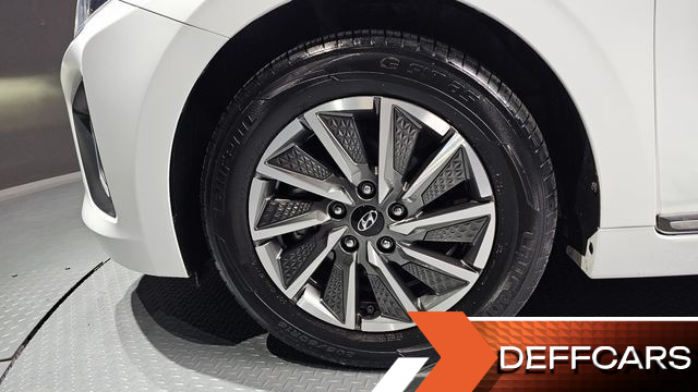 Hyundai IONIQ Q купить на сайте DeffCars