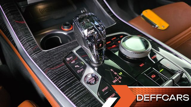 BMW X7 xDrive 40i M Sport 6STR купить на сайте DeffCars