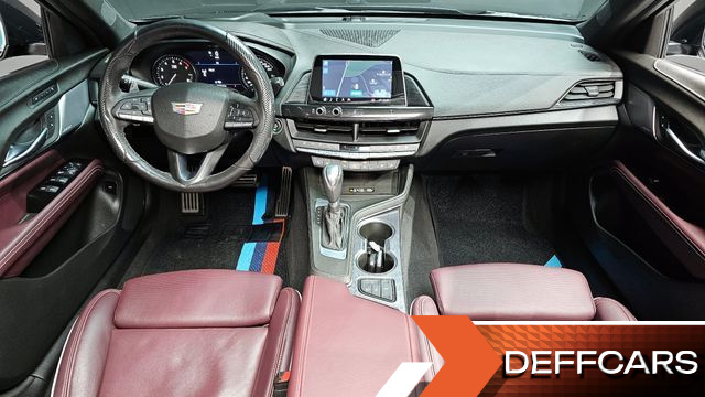 Cadillac CT4 2.0 Sport купить на сайте DeffCars