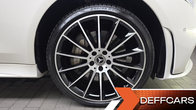 Mercedes CLS-CLASS CLS450 4MATIC AMG Line купить на сайте DeffCars