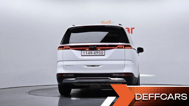 Kia CARNIVAL 9-Seater Noblesse купить на сайте DeffCars