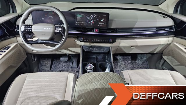 Kia CARNIVAL Gasoline 7-Seater Gravity купить на сайте DeffCars