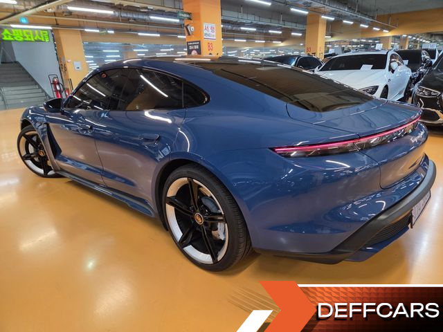 Porsche TAYCAN Turbo купить на сайте DeffCars