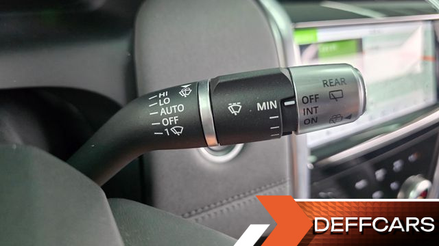 Land Rover DISCOVERY SPORT P250 SE купить на сайте DeffCars